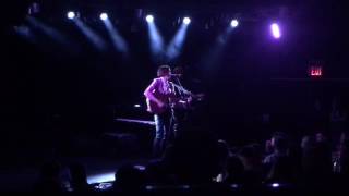 of Montreal - "Chaos Arpeggiating" live debut (Kevin Barnes solo acoustic, 5/23/16, NYC)