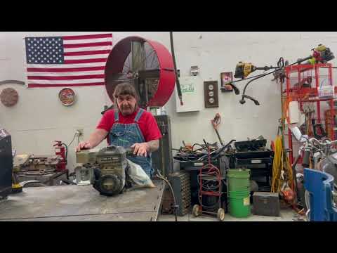 Briggs & Stratton 206 Water Pump Engine: Tear Apart Carburetor & Get Running Again