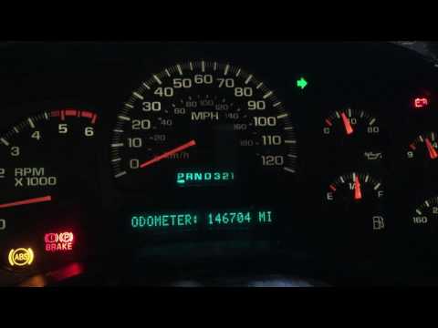 Stock # 171024 '05 Chevy Silverado K2500 8.1L 146K Miles