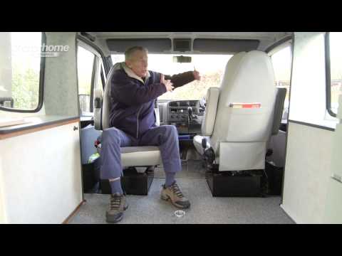 MHC S04E39 MOTORHOME BASIC - Swivelling Seats