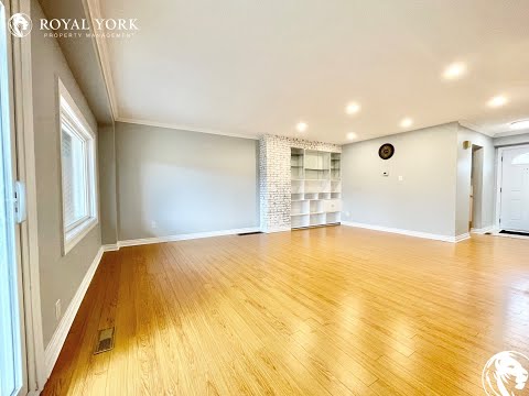 1-126 Valonia Drive, Brampton, Ontario L6V 4J8