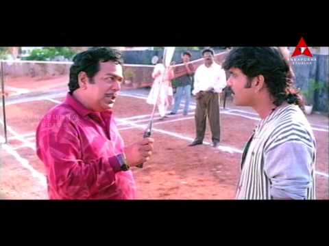 Nagarjuna Funny Dance || Ninne Pelladata Movie || Nagarjuna, Tabu