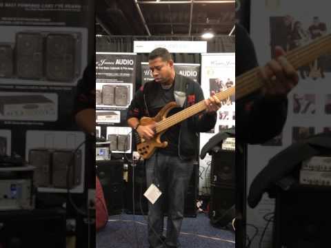 David Dyson Slap Bass Chops - NAMM2017