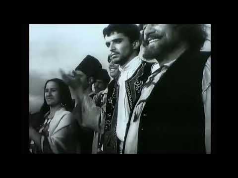 Guitar: Laslo Orvat, Dance: Raya Udavikova