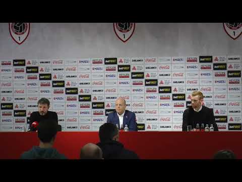 Persconferentie Mark van Bommel na Antwerp-Eupen