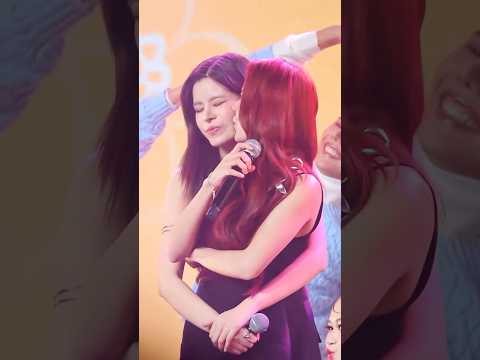 May kiss faya on event of somehow somewhere#faymay#thaiserise#idolfactoryofficial