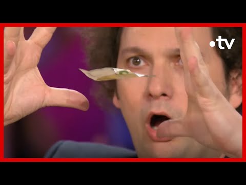 Dingue ! Eric Antoine le magicien fait voler un billet de banque - Vivement Dimanche 29 janvier 2017