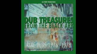 Lee Perry - Running Dub