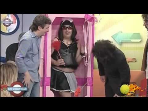 SábadoBus-SinCodificar-MuñecaDomingobus-ErikaMitdankLolaBezerra[DH264]20Nov2011