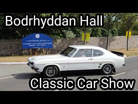 Bodrhyddan Hall Classic Car Show 24.07.2022 - cars arriving Rhyl - Mercedes Mini Triumph Ford Austin