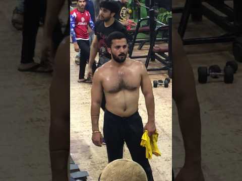 Rajab butt in gym #rajjabfamily #rajabvlog #rajabvlogs #shorts #ytshorts
