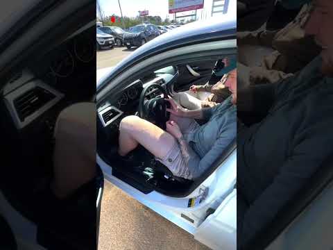 Car shopping as a giant human is pretty much a chore… Well this was fun! #Shorts