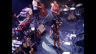 Calexico &amp; Amparo Sánchez - SWAY / GÜERO CANELO (Live at Paradiso, Amsterdam, 21-11-2012)