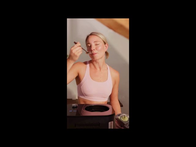 Video Teaser für SOLIS Ice Dream Machine (Type 8505) - Homemade Protein Ice Cream