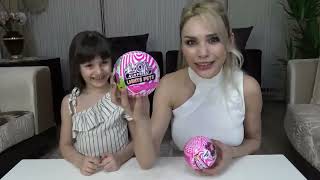 Lina Evde Saklı LOL Mor Işıklı Sürprizleri Arıyor ! Prenses Lina
