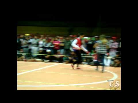 Fran Morais vs Lary Lunguinho ÐEATH FIGHT GIRLS + ÐEATH FIGHT SP2)