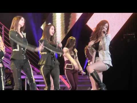 121110 SBS Concert SNSD - Mr. Taxi (Taeyeon Fancam)