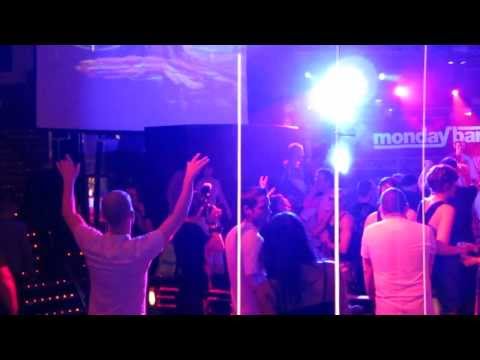 Clubbervision - Contrast (Jerome Isma-Ae Remix) played by AvB @ Monday Bar Spring Cruise 2009