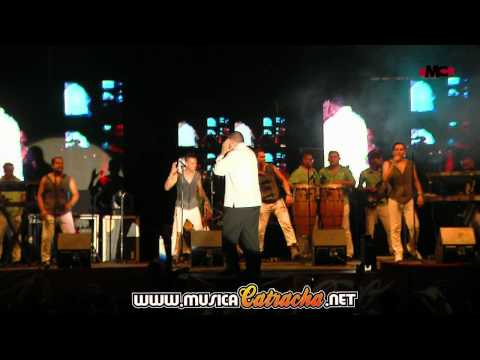 PILO TEJEDA-GRUPO SANTA FE-POPURRI DE EXITOS-CARNAVAL EN LA PLAZA 2012