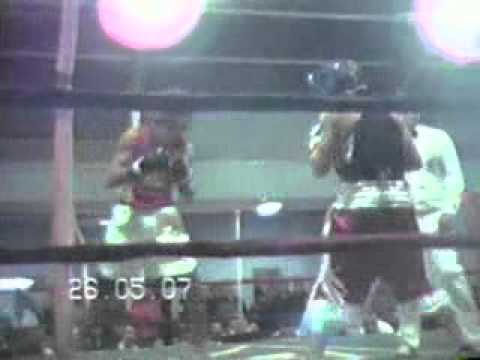 Héctor Rodas vs. Damián Ariel "Manopla" Guzmán (amateur)