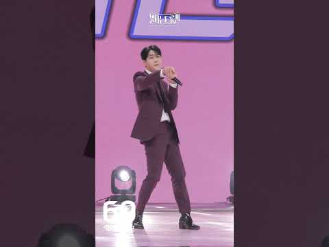 [세로직캠]박현호 - 꽃바람ㅣ불타는 트롯맨 1화221220