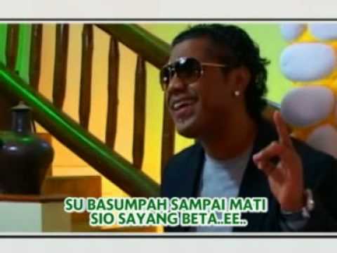 DERMAGA CINTA by : ASTANTY PALAR AND DODDIE LATUHARHARY .