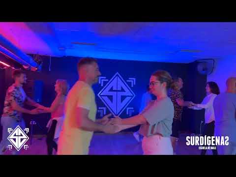 SALSA EN LINEA - ME HACE DAÑO VERTE