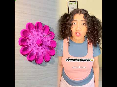 Didi ek de do na 🤣😛 #thatnaughtykid #annoyingkid #90skids #comedyshorts #explore