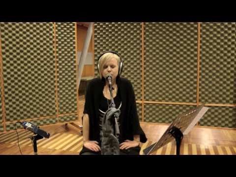 Kvalda - Mrs. T (studio live 2011)