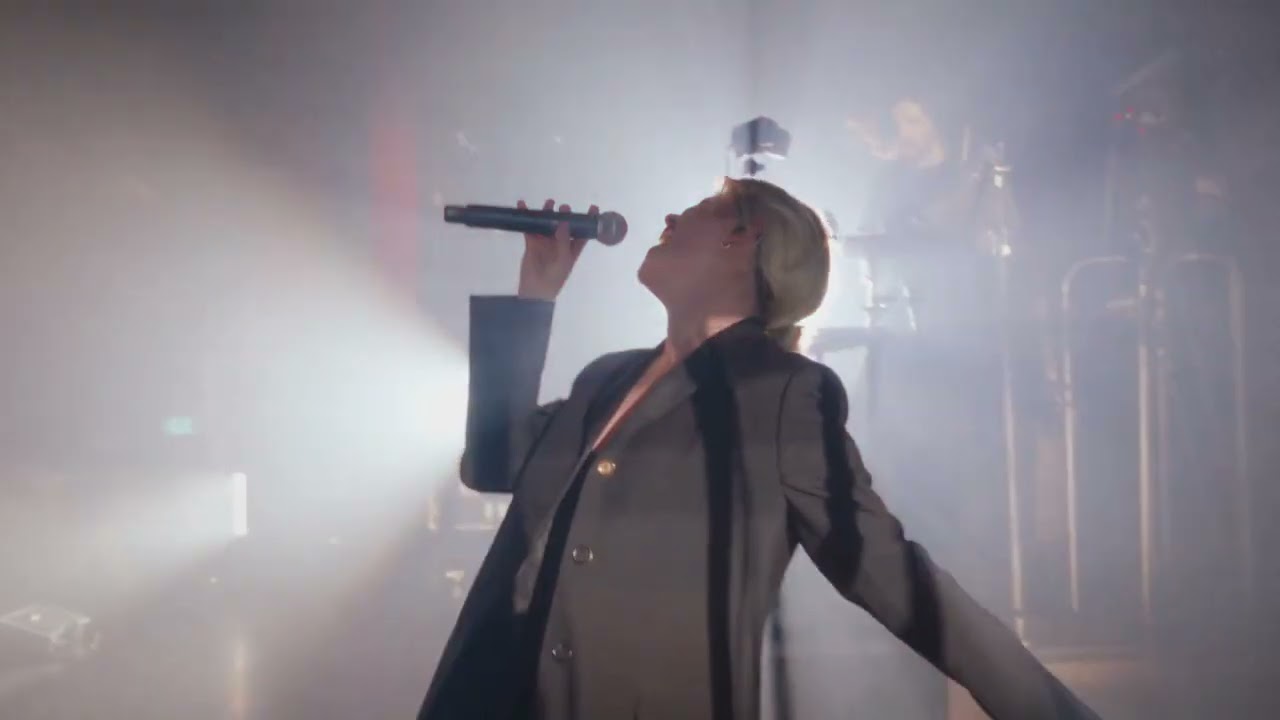 Miniature de la vidéo 2023 ZAHO DE SAGAZAN (OLYMPIA) TEASER TV du film Zaho de Sagazan en concert à l'Olympia