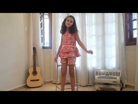 Ela Quer Ser Alguém  -  Lavínia Tavares