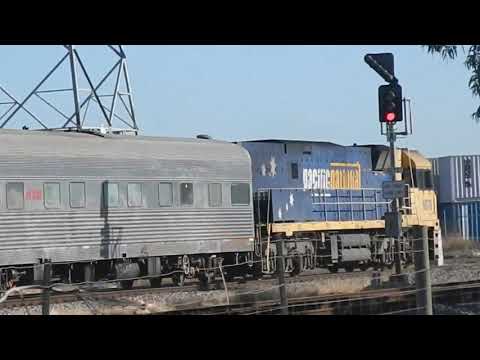NR78 powers through Dry Creek with the AK cars AK81 - 17/02/2020