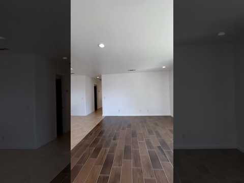 NewBL PS T 66756 - Video 2 of 2