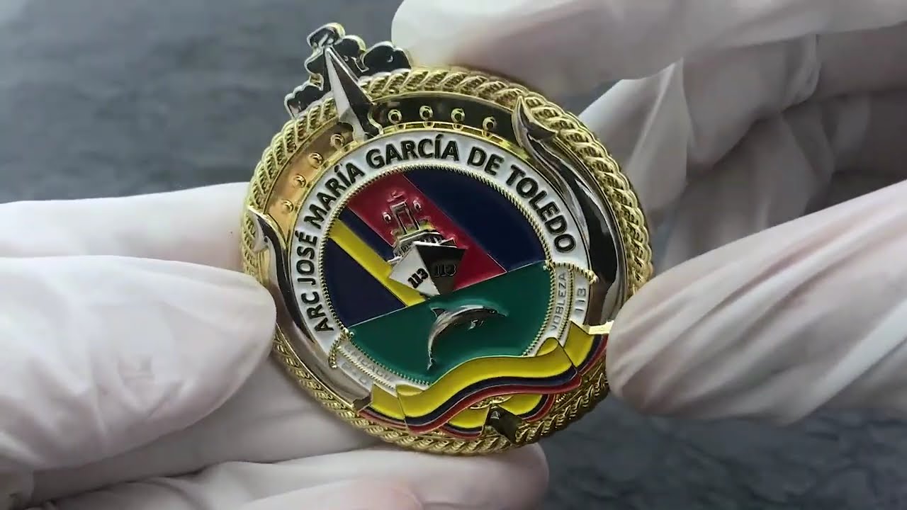 2506-3D Logo della nave da guerra Monete della Marina in metallo smaltato su due lati