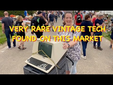 Vintage tech and videogames found on the market in Temploux  - Erix Collectables 237