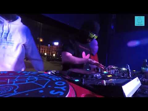 The Blue Oyster: DJ SUCHY / 23.01 / 18 - 19