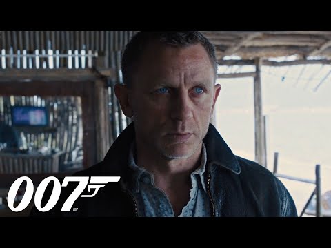 Thumbnail of the video: "007 Reporting For Duty"