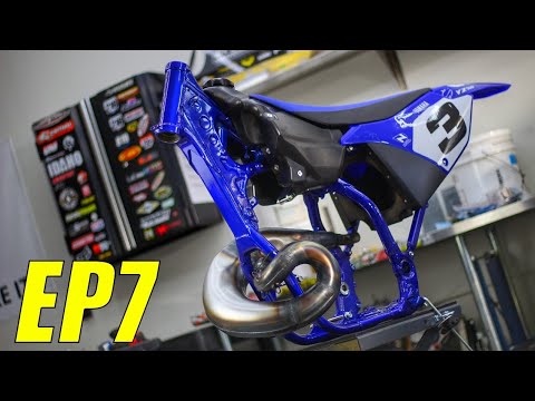 OMG... THE YZ500 LOOKS INSANE 🤯 BRC Racing YZM500 | Steel Frame Yamaha Two Stroke Dirt Bike Build