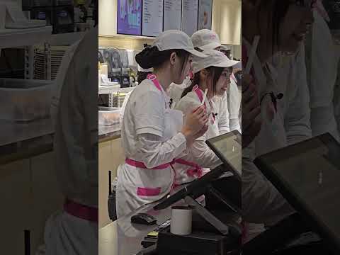 260511 QWER 이시연, 히나 세로직캠 2 in 노티드x와일드리프트 카이사의 피트스톱