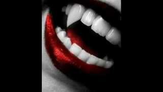 Purr Machine - She Breaks The Skin