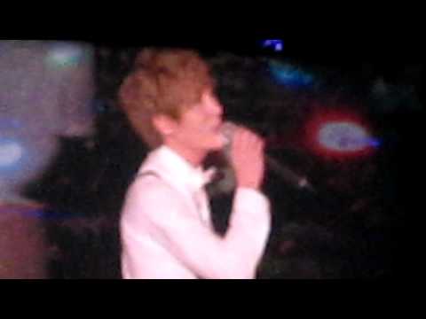 10/3/2012 Super Show 4 in Macau - Leeteuk solo - She