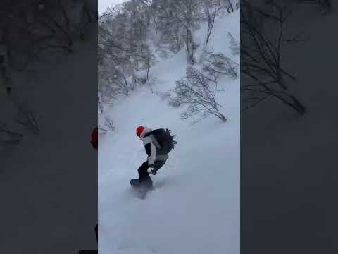 One of my favorite places to ride 🙏🏻 #japan #furano #snowboarding #snow#powder#rider#snowboard#yea