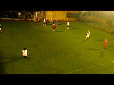 Futbol Arena Halı Saha 2 10.05.2016 21:30 - akillisaha.com