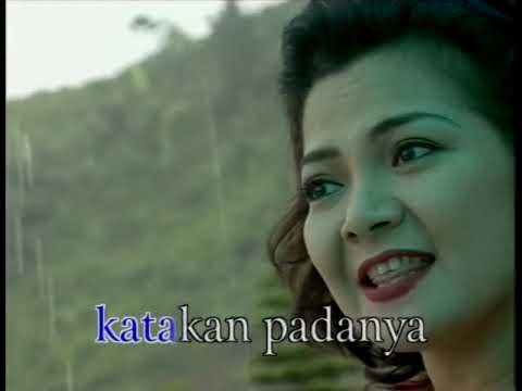 Nur'afni Octavia - Biar Basah Rambutku (Official Music Video)