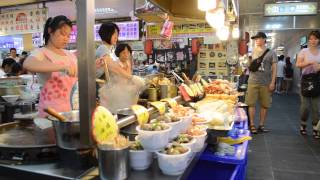 preview picture of video '士林夜市の屋台　【台湾　Taiwan　Shilin Night Market】'