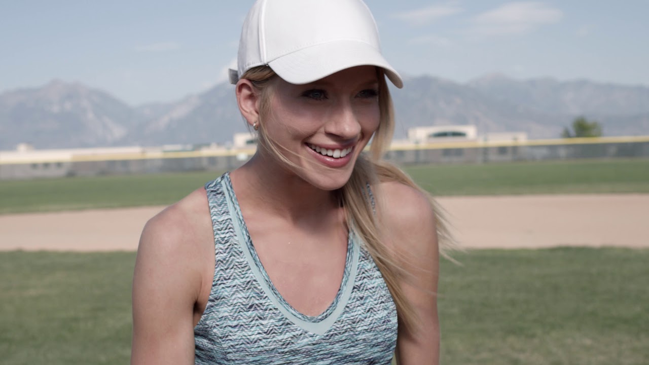 Romance in the Outfield : Double Play (Trailer)