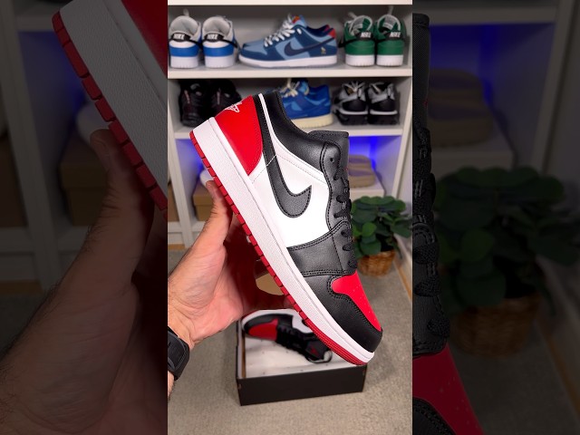 Vídeo relacionado con NIKE Air Jordan 1 Low Hombre Trainers 553558 Sneakers Zapatos (UK 9.5 US 10.5 EU 44.5, White Black Varsity Red White 161)
