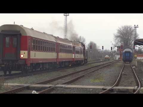 742 076 odvazi nemocnou 854 012 z Veseli