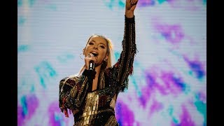 Hanna Ferm sjunger Firework i Idol 2017
