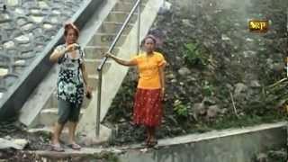 Download lagu Wiwiek Sumbogo - Anakku mp3